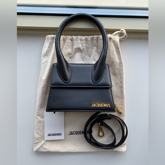 Jacquemus Handbags - Le Chiquito Moyen